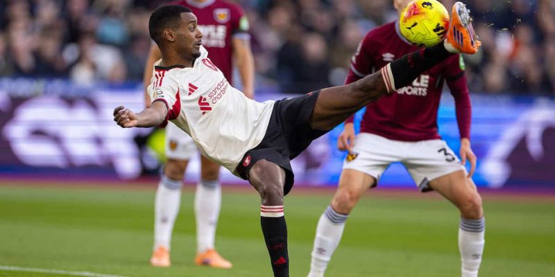 Liverpool vs West Ham đều có sự ổn định