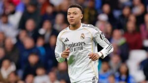 Kylian Mbappe sớm chinh phục World Cup nhưng lại chưa có cúp C1